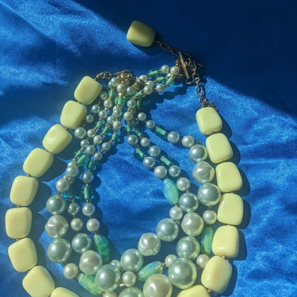 Two Vintage Necklaces Trifari & Japan - Picture 8 of 10